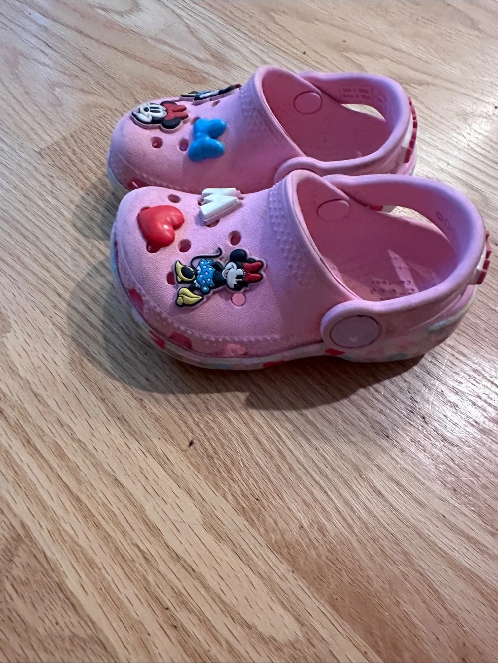 Minnie Mouse Crocs 5C